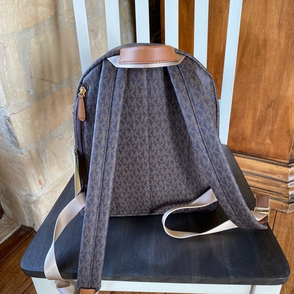 Michael Kors slater signature chain stripe brown backpack brown red white NWT - Picture 5 of 7